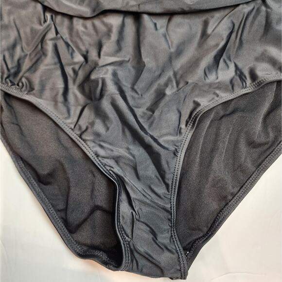 New Black One Piece Swimsuit Sexy Bathing Suit Peek A Boo Size XL - Picture 11 of 16